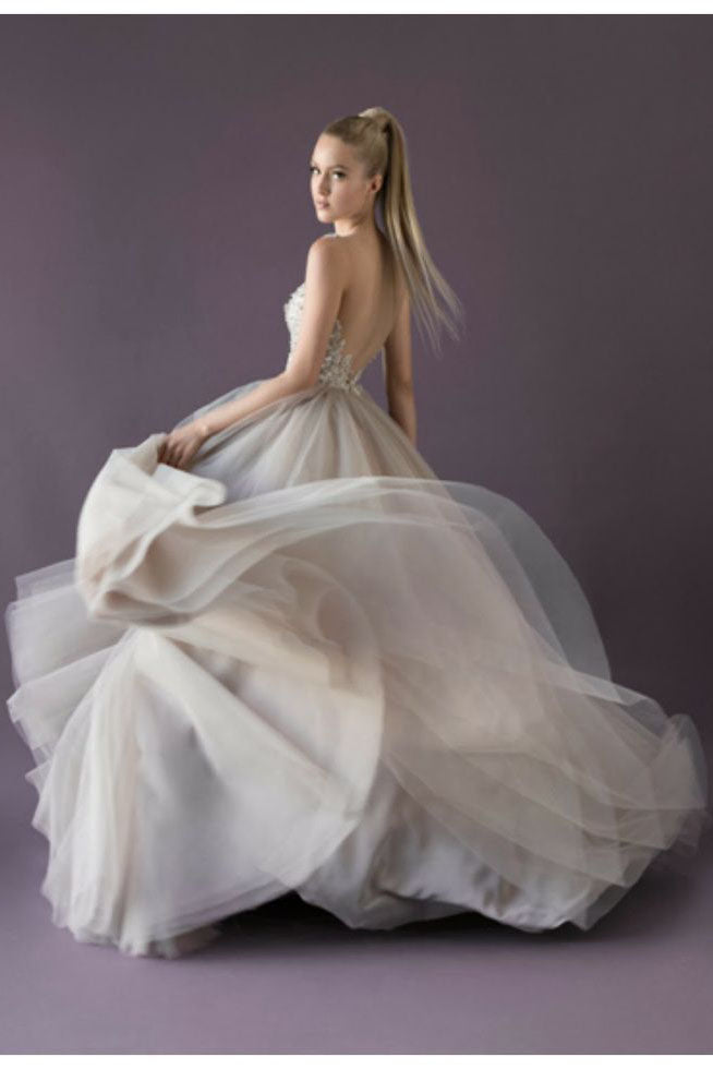 Charming Grey Tulle Elegant Prom Gowns