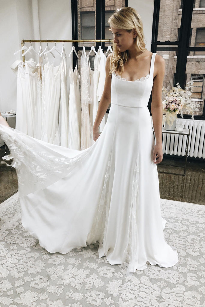 A line White Satin Wedding Dresses with Tulle Appliques Spaghetti Straps Bridal Dress PW719