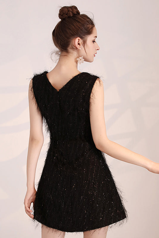 Black V-Neck Slim Sleeveless Sparkling Short Homecoming Dress DTH0015